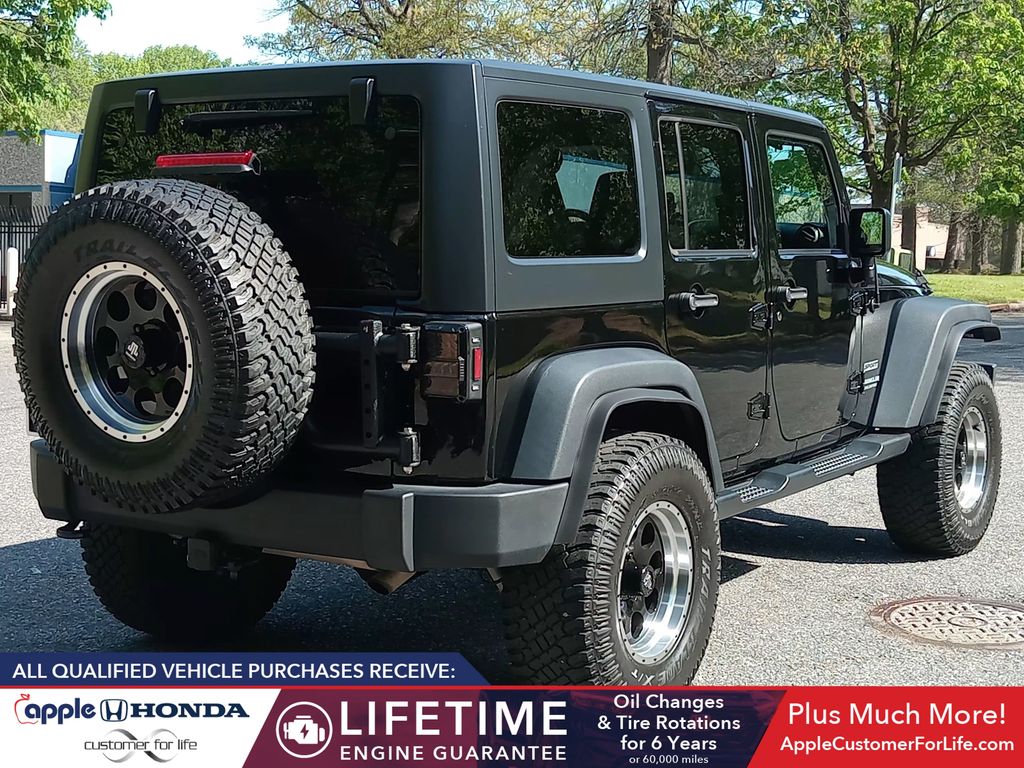 2016 Jeep Wrangler Unlimited Sport