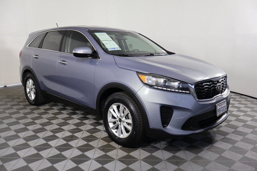 Thumbnail: 2020 Kia Sorento - 3