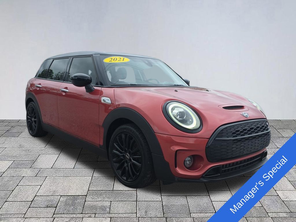 Red Metallic 2021 MINI Cooper Clubman Wagon Front-Wheel Drive Automatic
