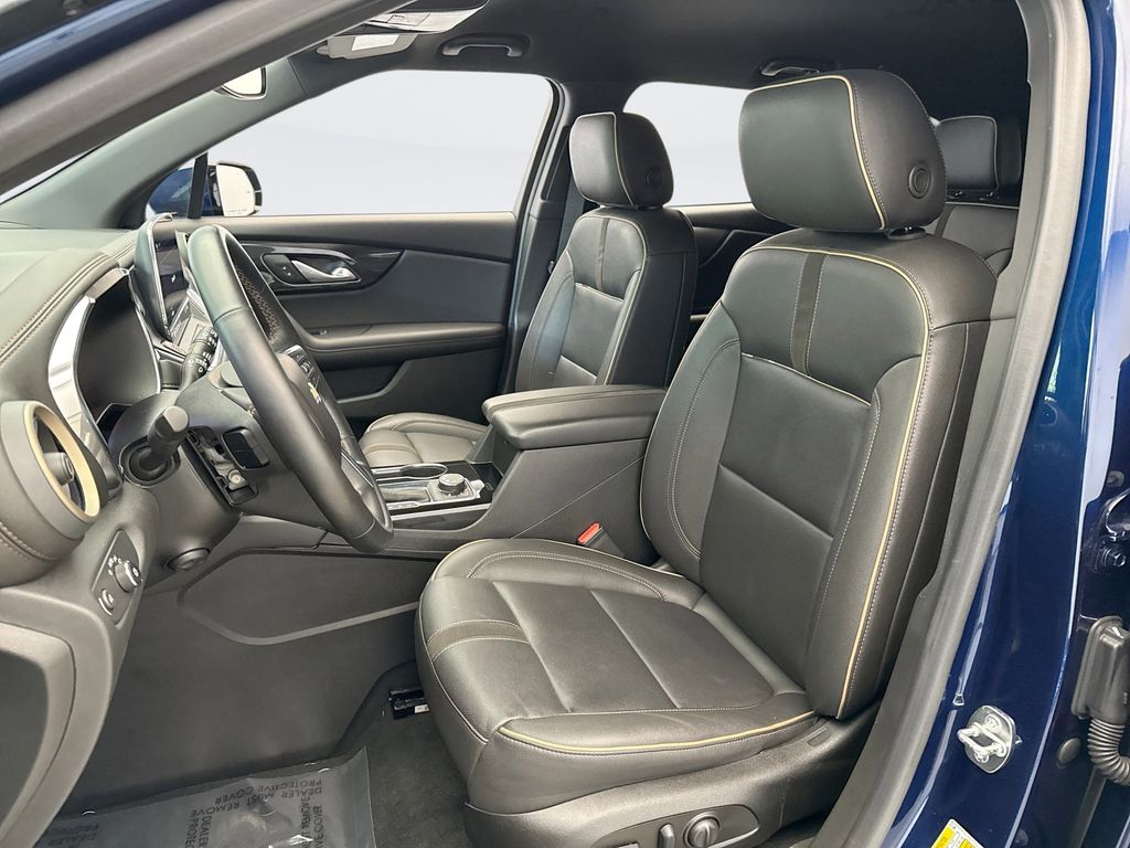 Thumbnail: 2023 Chevrolet Blazer - 11