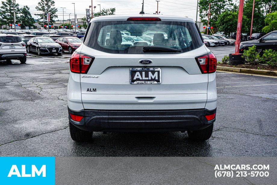 Used 2019 White Ford S image 11