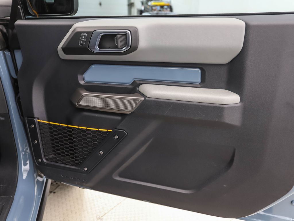 Thumbnail: 2022 Ford Bronco - 22