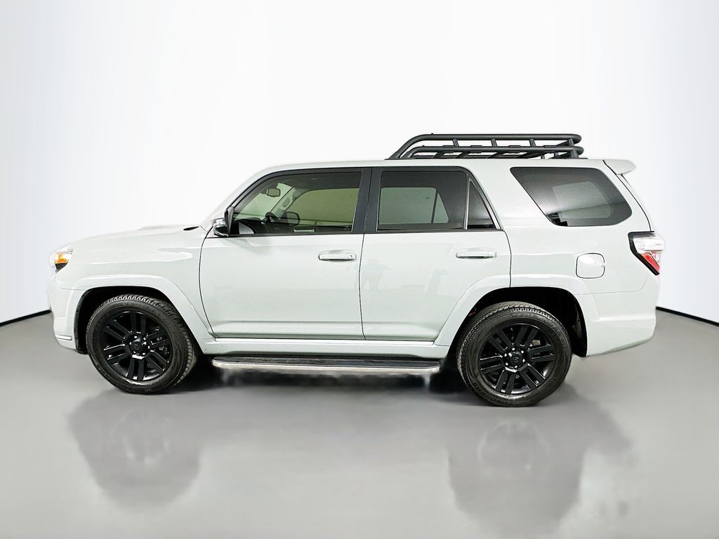 Thumbnail: 2023 Toyota 4Runner - 8