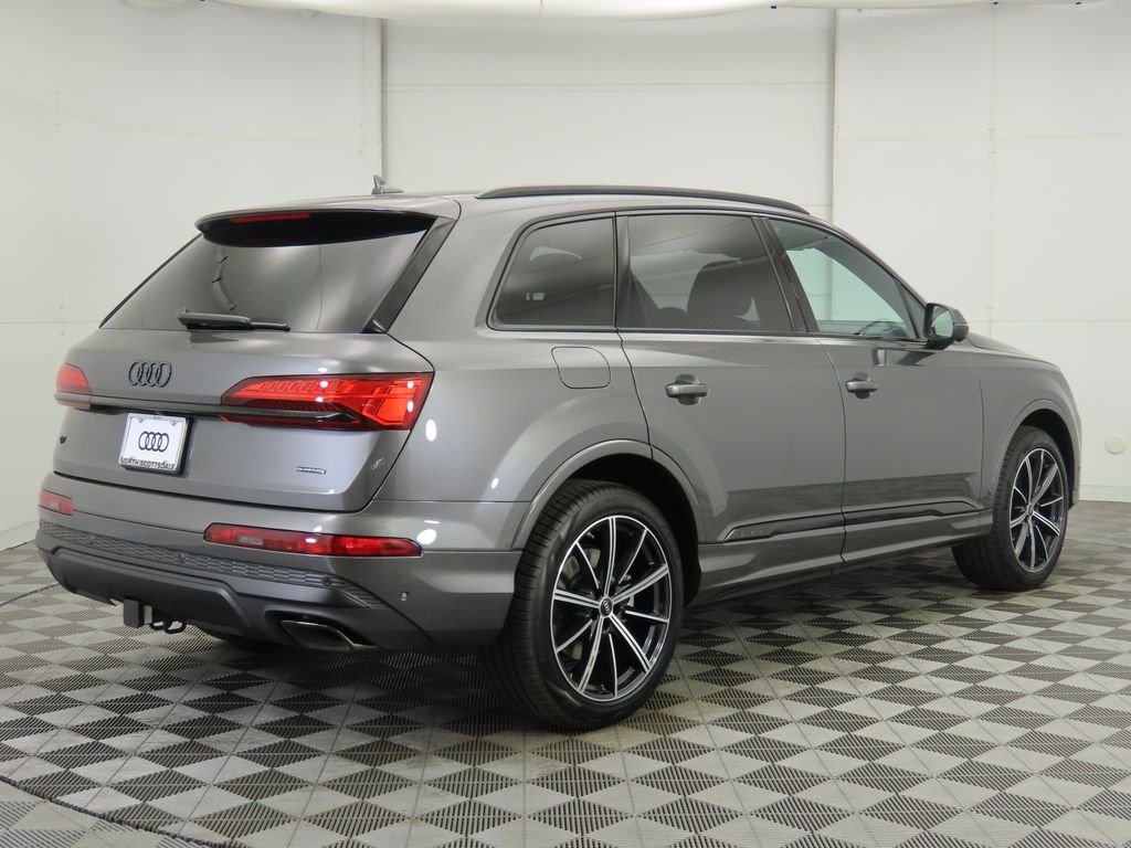 Thumbnail: 2025 Audi Q7 - 5