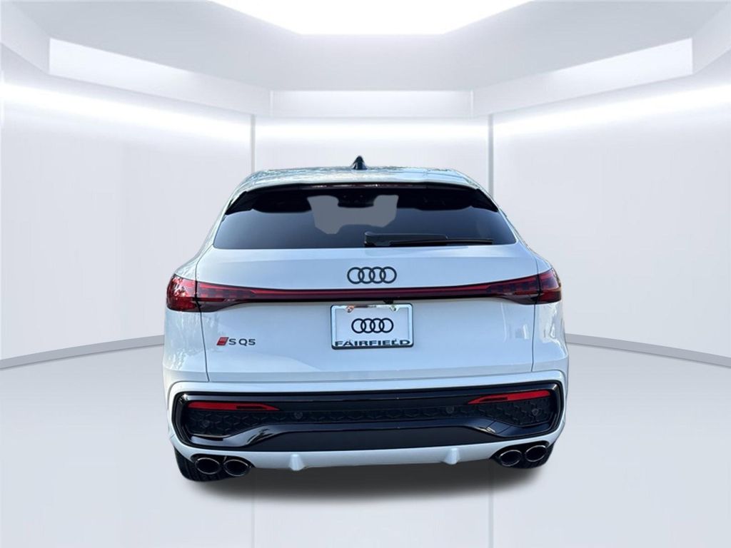 Thumbnail: 2026 Audi SQ5 - 4