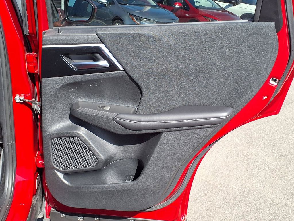 Used 2024 Mitsubishi Outlander SUV