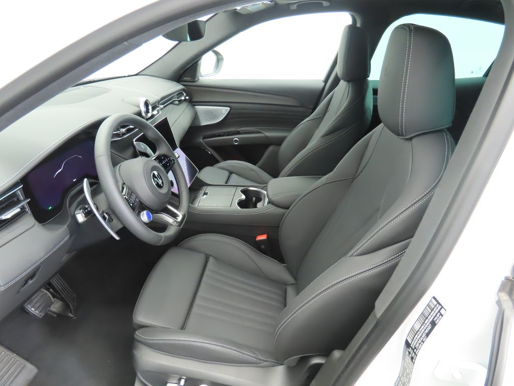 Thumbnail: 2025 Maserati Grecale - 20