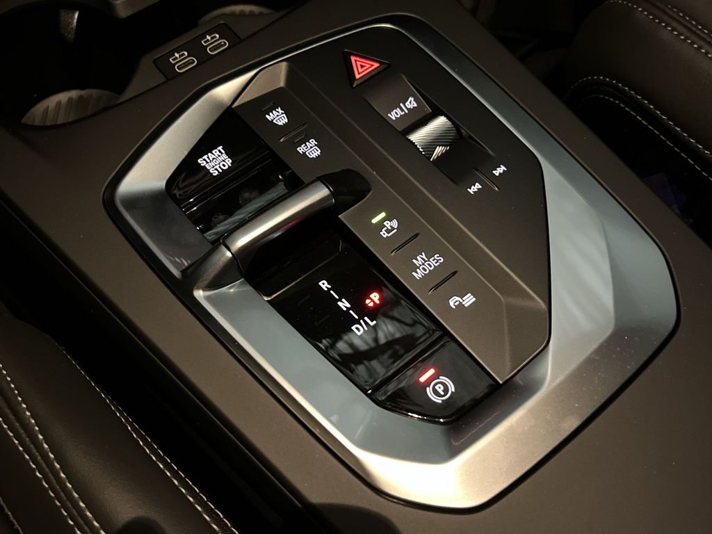 Thumbnail: 2026 BMW 2 Series - 20