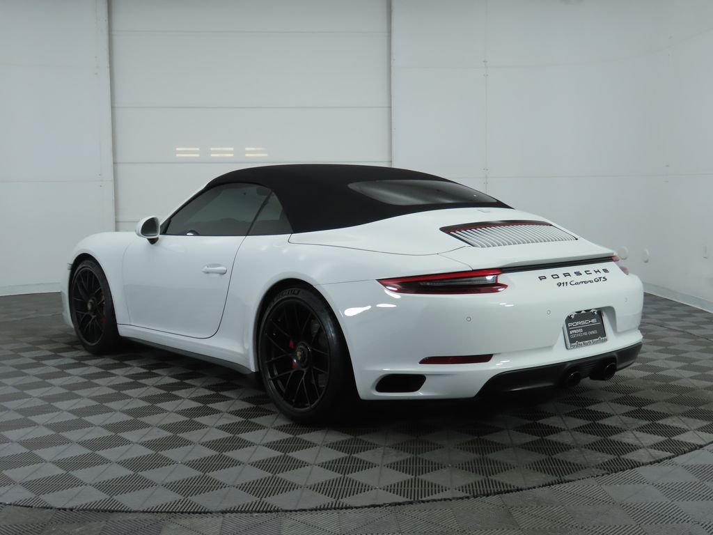 2018 Porsche 911 Carrera S 15