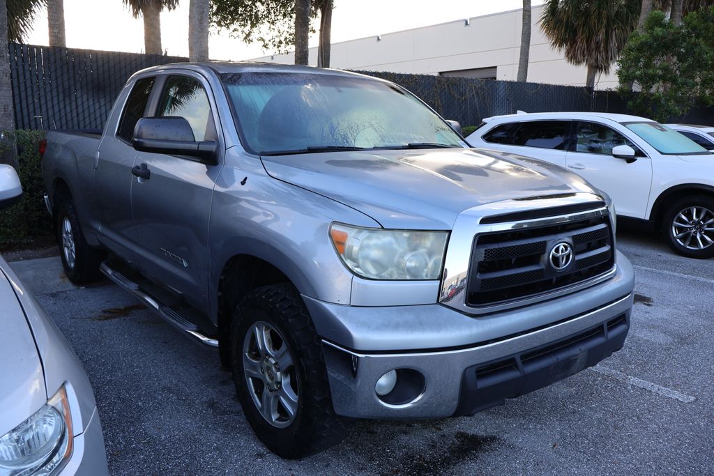 Thumbnail: 2013 Toyota Tundra - 6