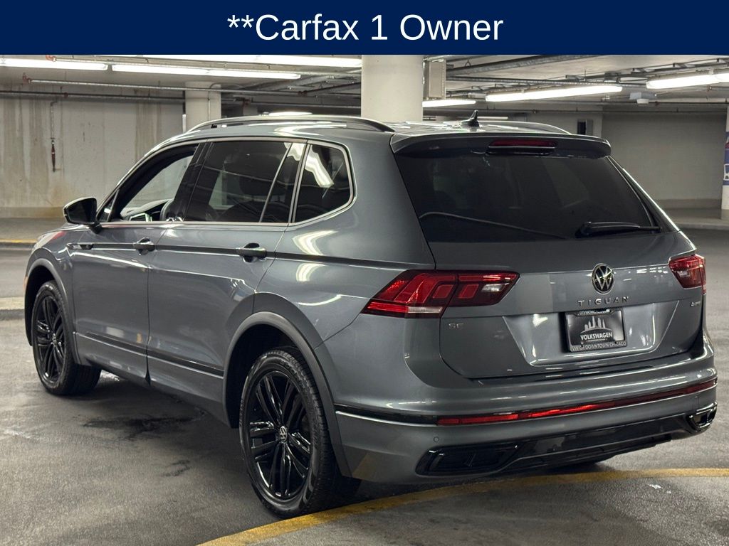 2022 Volkswagen Tiguan SE R-Line Black photo 4