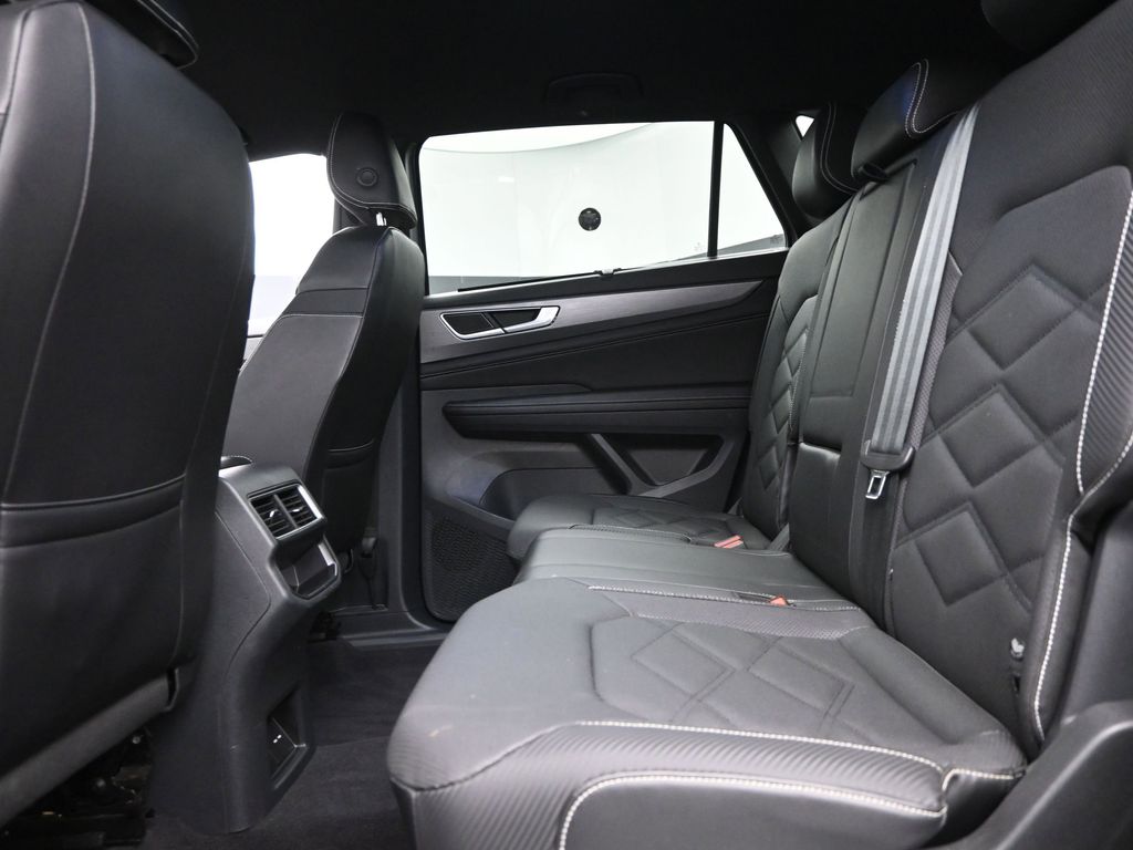 Certified Used 2024 Blue Chevrolet LT image 10