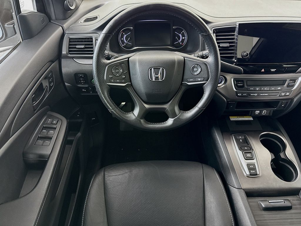 Thumbnail: 2023 Honda Passport - 10