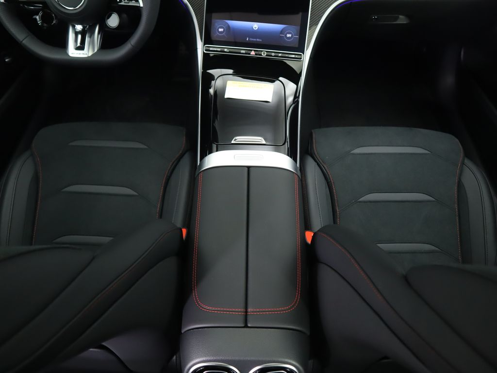 Thumbnail: 2025 Mercedes-Benz C-Class - 18