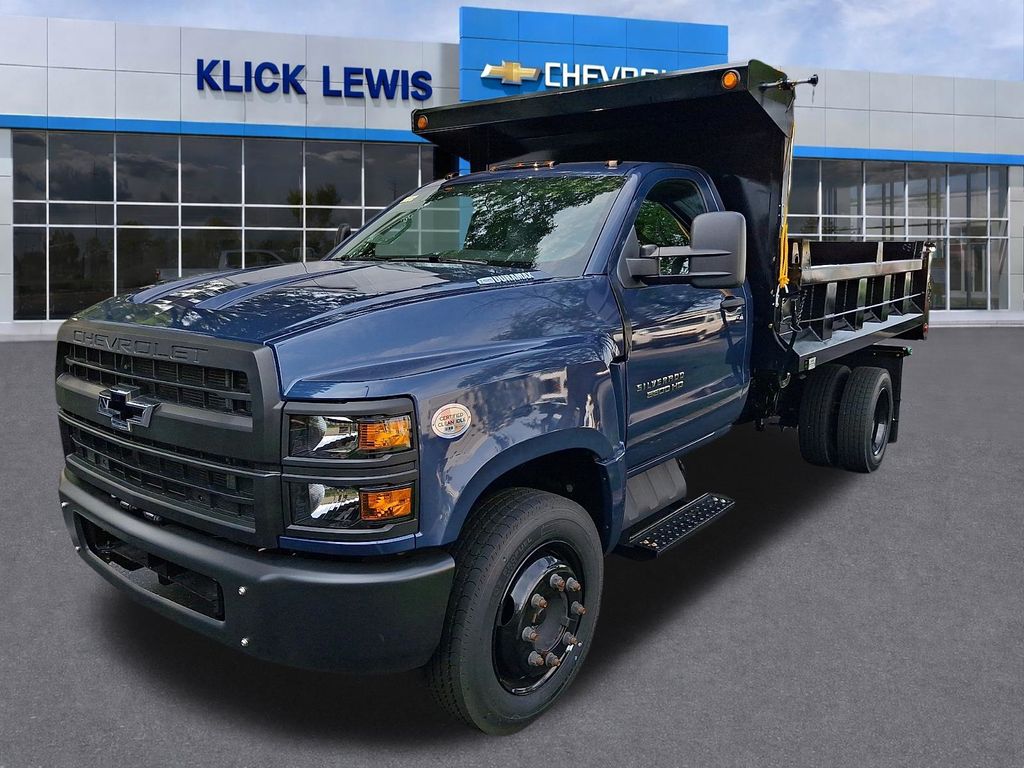 2024 Chevrolet Silverado 4500HD Work Truck - 2