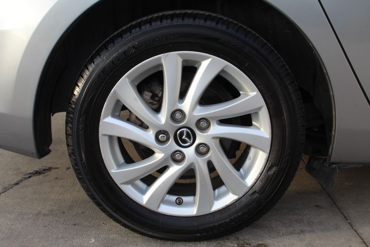Used Car 2013 Mazda Mazda3  I Touring For Sale Under $10,000 In Georgetown, Texas