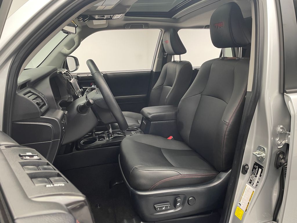 2024 Toyota 4Runner TRD Off Road 13