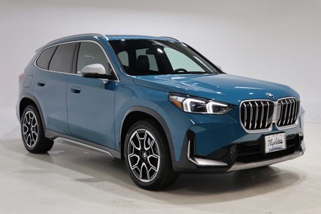 Blue Bay Lagoon Metallic 2023 BMW X1 xDrive28i AWD SUV / Crossover All-Wheel Drive 7-Speed Automatic