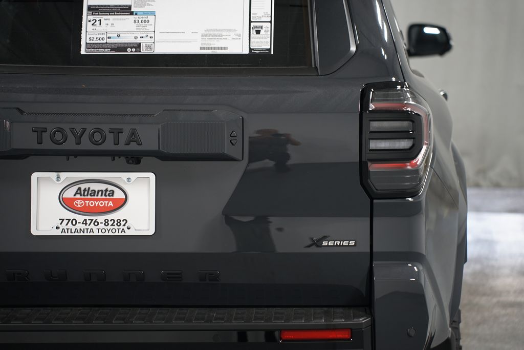 Thumbnail: 2025 Toyota 4Runner - 10