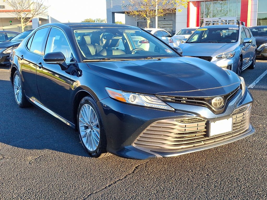 Thumbnail: 2019 Toyota Camry - 3