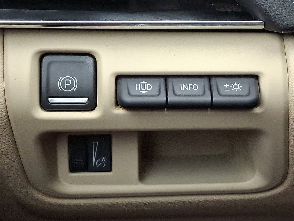 Thumbnail: 2023 Cadillac CT5 - 24