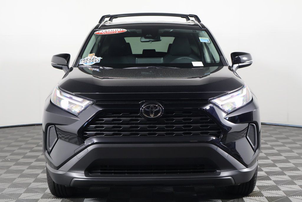 Thumbnail: 2025 Toyota RAV4 - 2