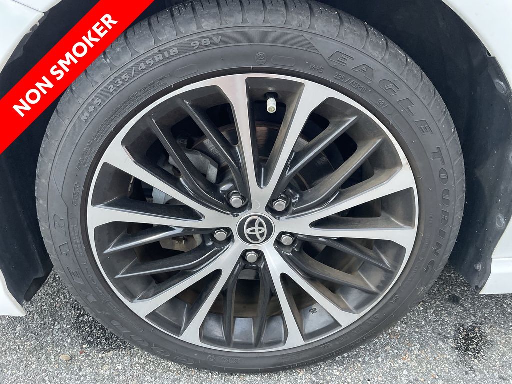 Used 2020 Toyota Camry Sedan