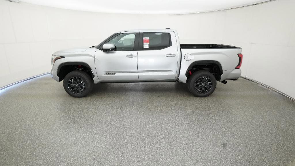 Thumbnail: 2025 Toyota Tundra - 14