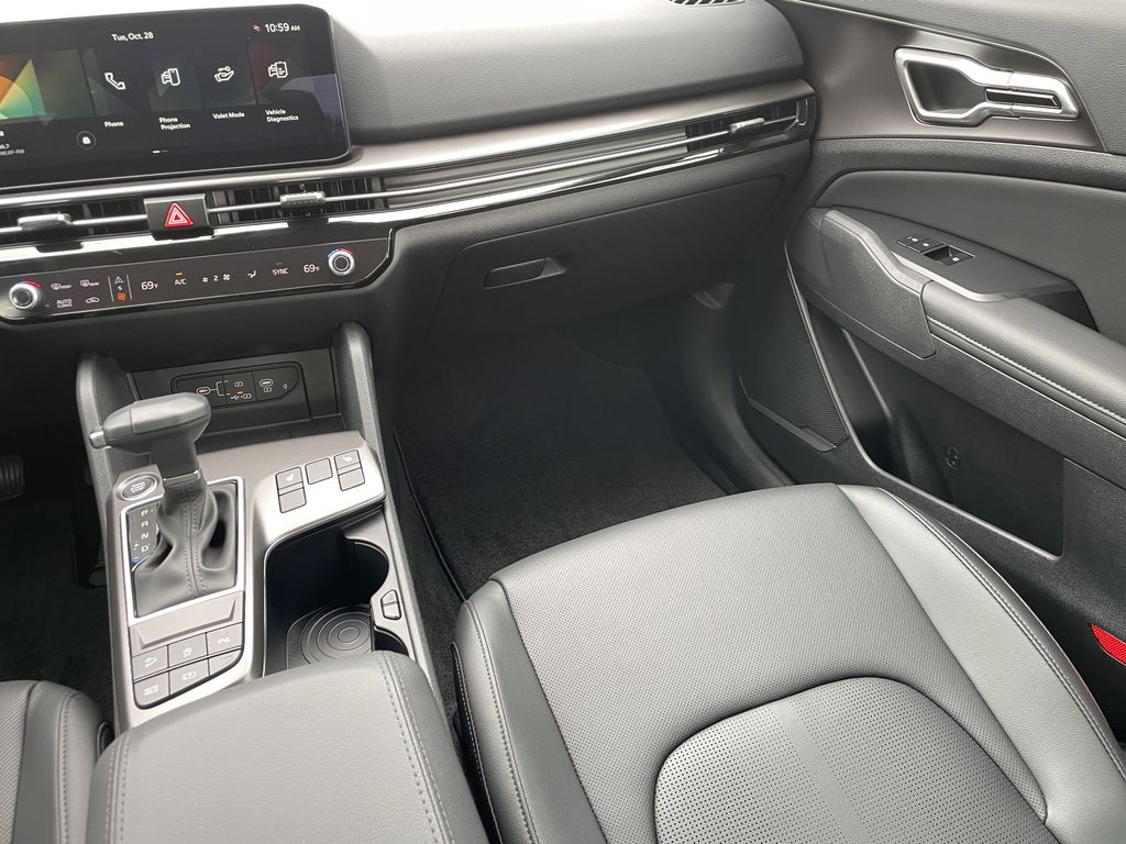 new 2026 Kia Sportage car, priced at $31,421