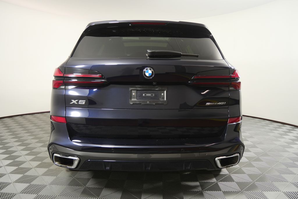 Thumbnail: 2026 BMW X5 - 4