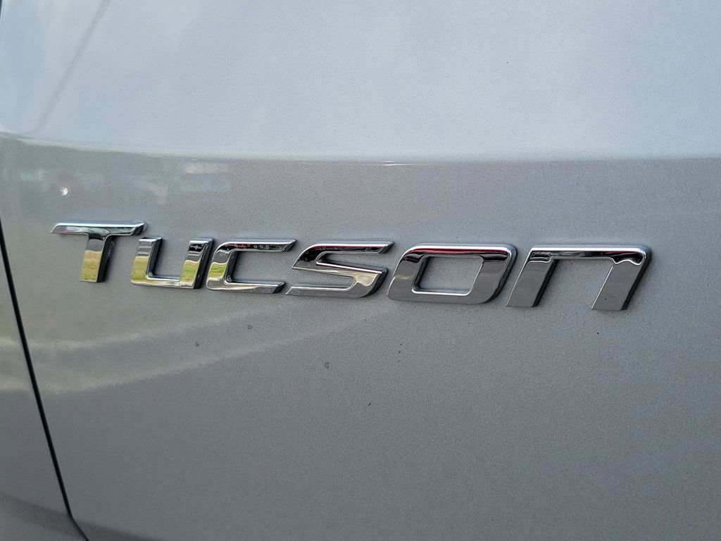 used 2022 Hyundai Tucson Hybrid car, priced at $23,488