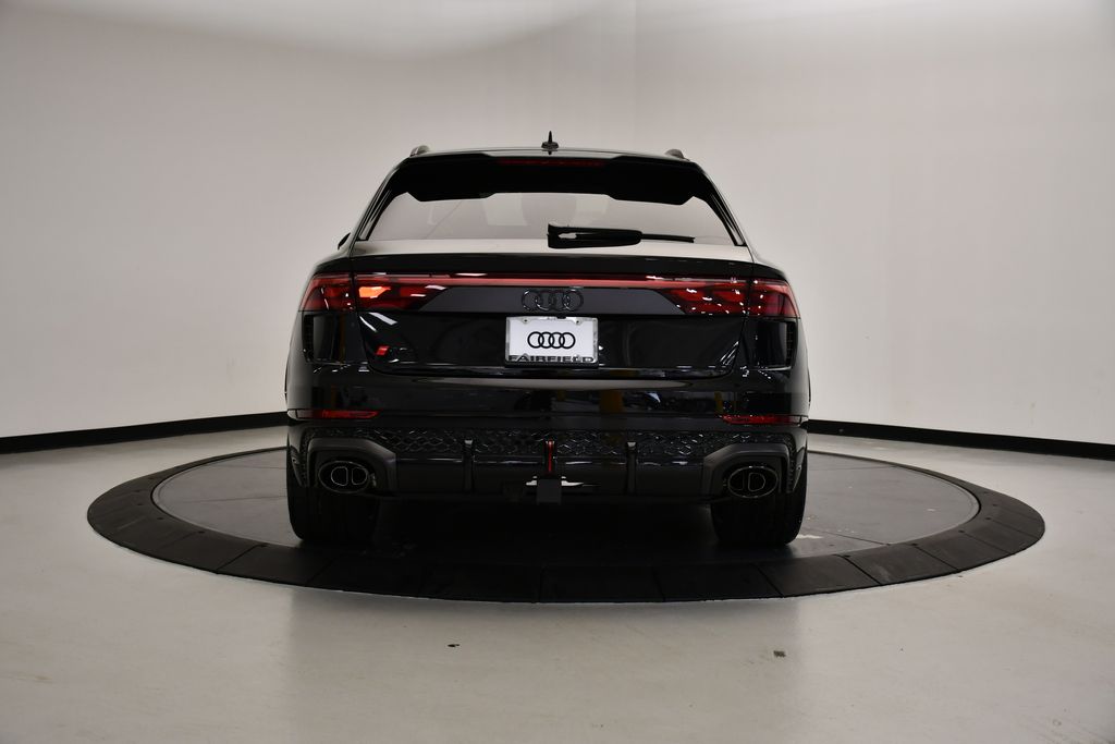 Thumbnail: 2025 Audi RS Q8 - 4