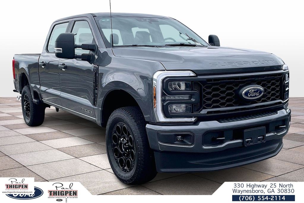 Carbonized Gray Metallic 2026 Ford F-250 Super Duty Pickup Truck Four-Wheel Drive Automatic