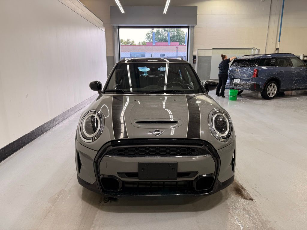 Thumbnail: 2022 MINI Cooper - 8