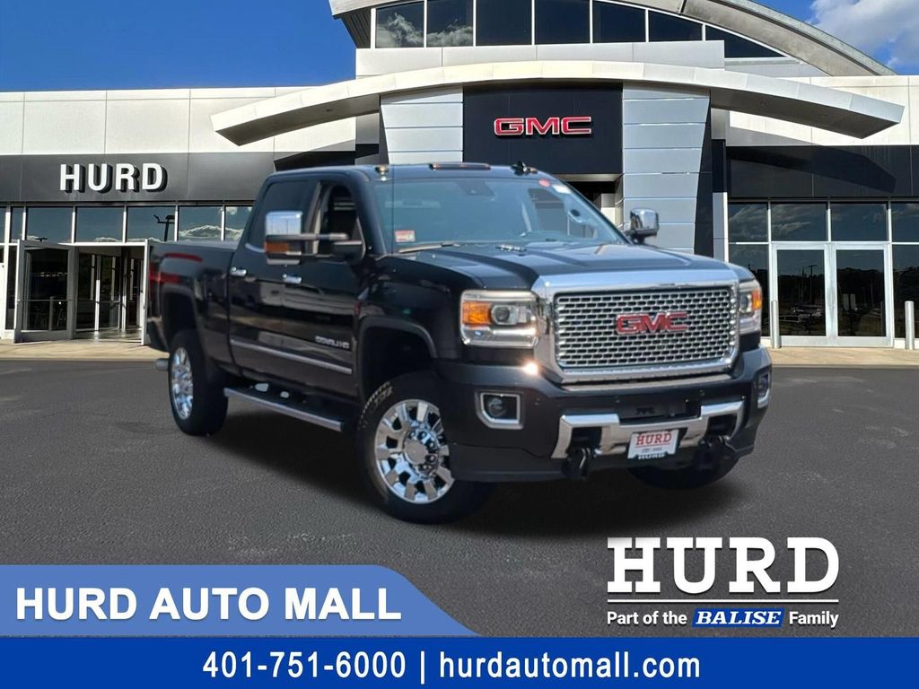 Onyx Black 2016 GMC Sierra 2500HD Pickup Truck Four-Wheel Drive 6-Speed Automatic
