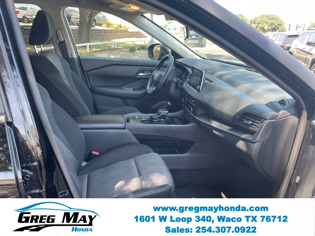 2025 Nissan Rogue SV Black at Greg May Honda