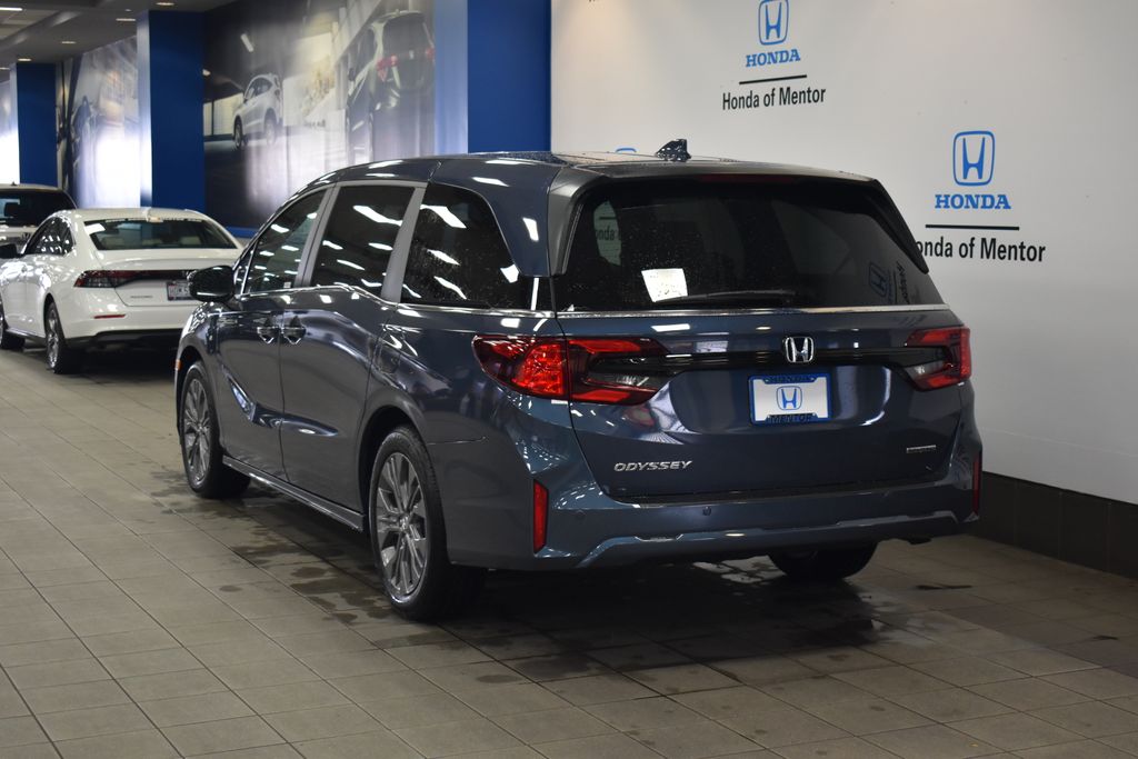 2025 Honda Odyssey Touring 5