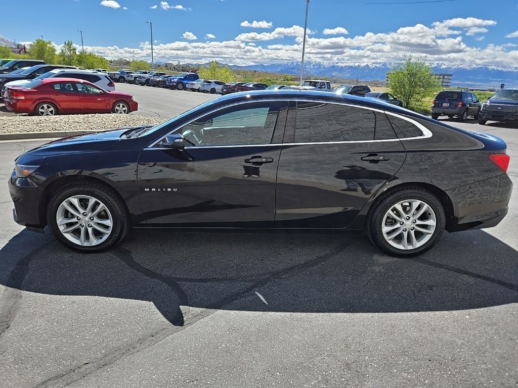 Used 2016 Black Chevrolet LT image 7