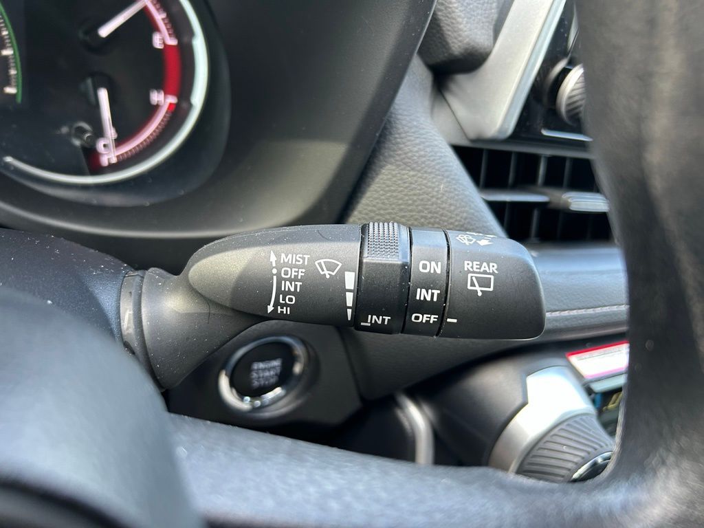 Thumbnail: 2024 Toyota RAV4 - 21