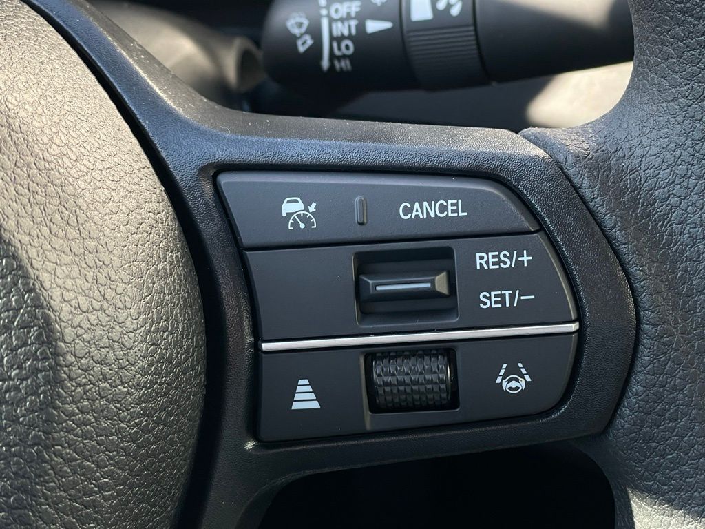 2025 Honda Accord SE 13