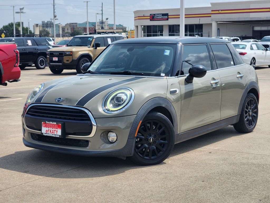 Gray Metallic 2019 MINI Cooper Hatchback Front-Wheel Drive 6-Speed Automatic