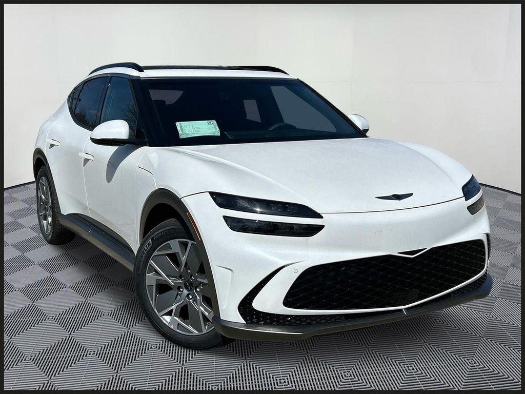 2025 Genesis GV60 Standard FWD