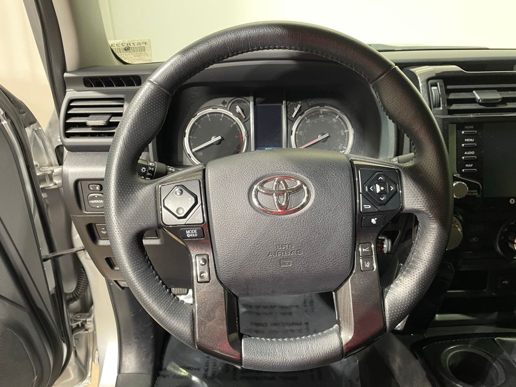 2020 Toyota 4Runner TRD Off Road 24