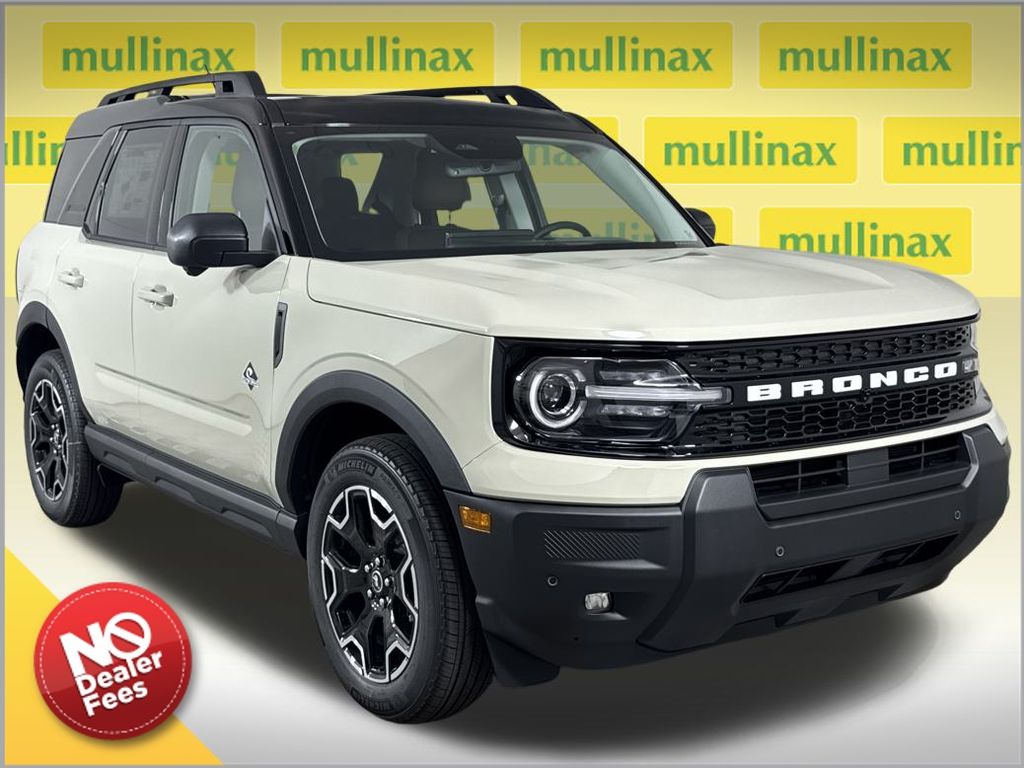 2025 Ford Bronco Sport Outer Banks's photo