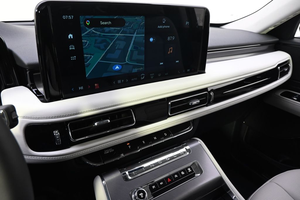 New 2026 Blue Lincoln Premiere image 27