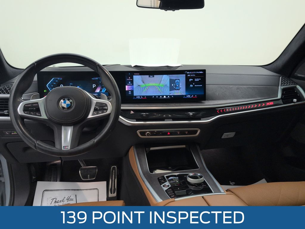 Used 2024 Gray BMW xDrive40i image 7