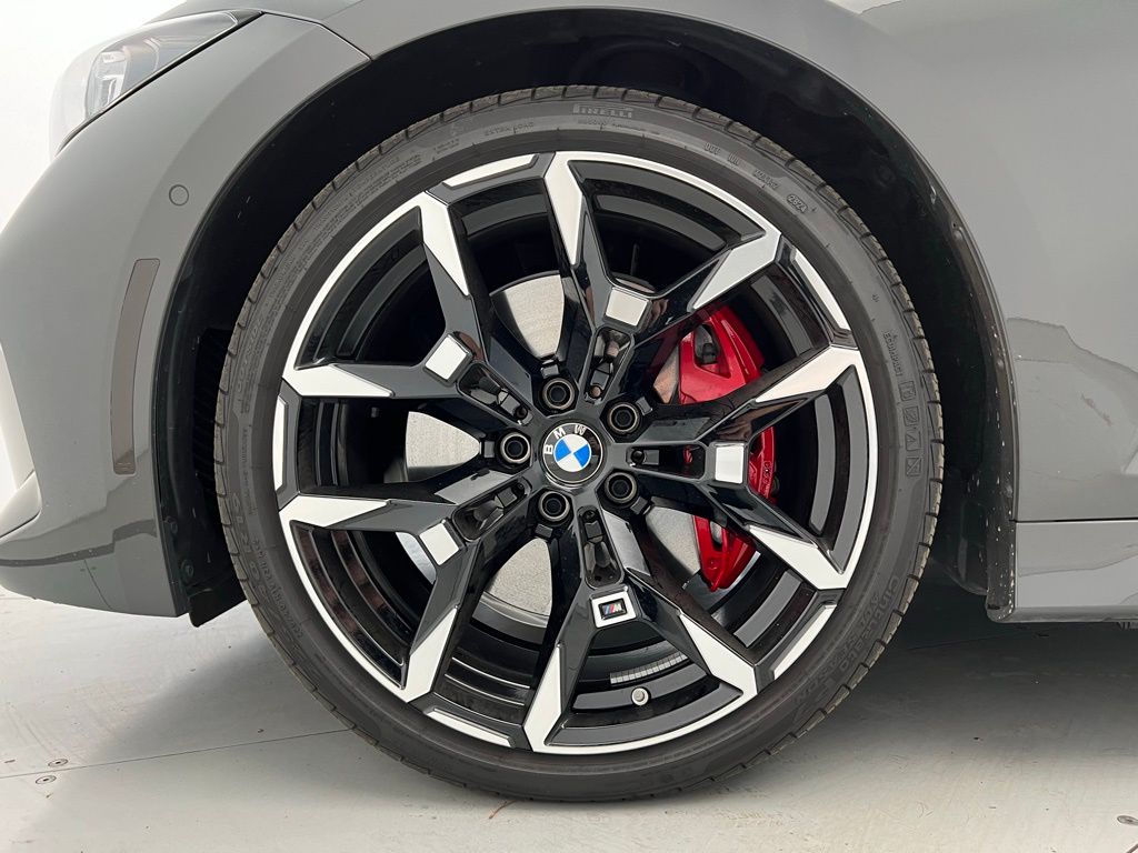 Thumbnail: 2025 BMW 3 Series - 23