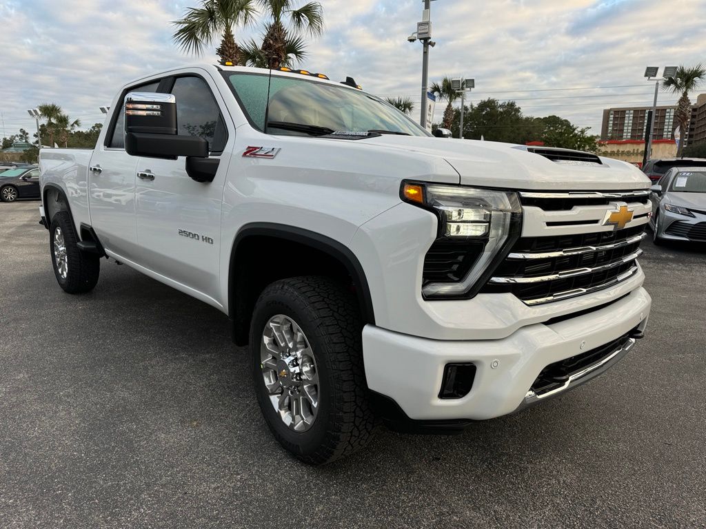 2025 Chevrolet Silverado 2500HD LT 10