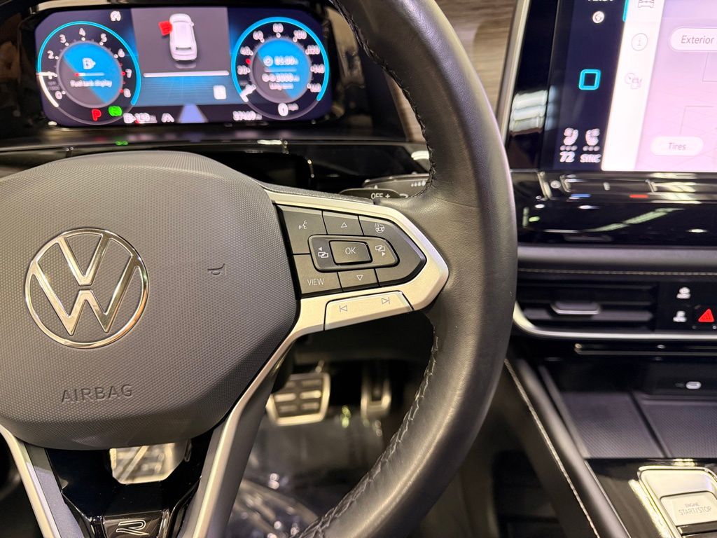 Thumbnail: 2024 Volkswagen Atlas - 14