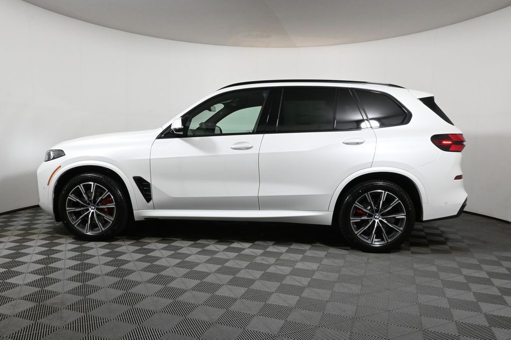 Thumbnail: 2026 BMW X5 - 2